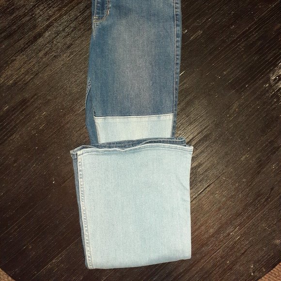 Hollister Two Toned Jeans - Picture 3 of 8